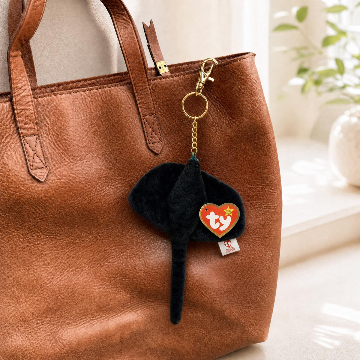 Sting the Stingray — Teenie Beanie Bag Charm