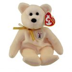 Ivory the Bear reference photo